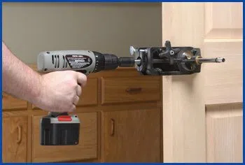 Hamilton OH Locksmiths Store Hamilton, OH 513-713-0208 - 7-lock-installation